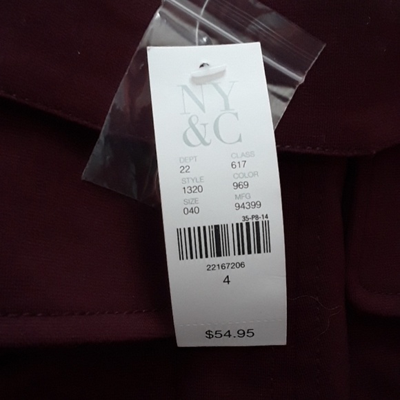 Skirt - Picture 2 of 3